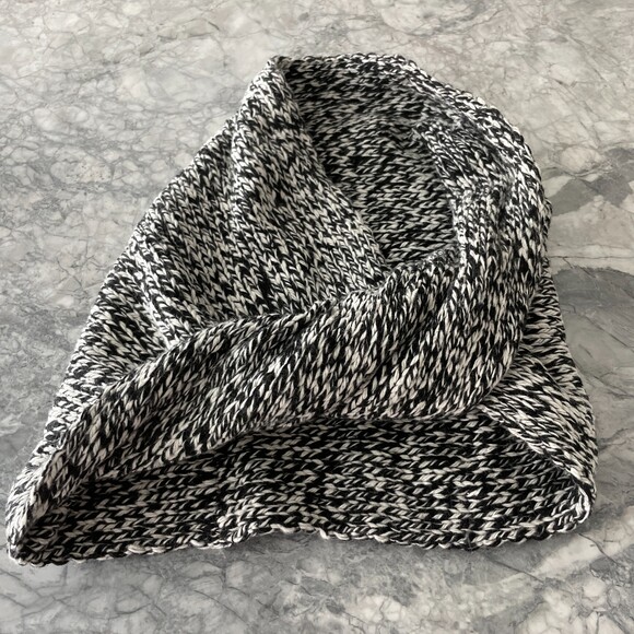 J.Crew Chunky Wool Knitted Infinity Scarf Black White One Size - Picture 2 of 7